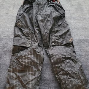 Foursquare snowboard pants